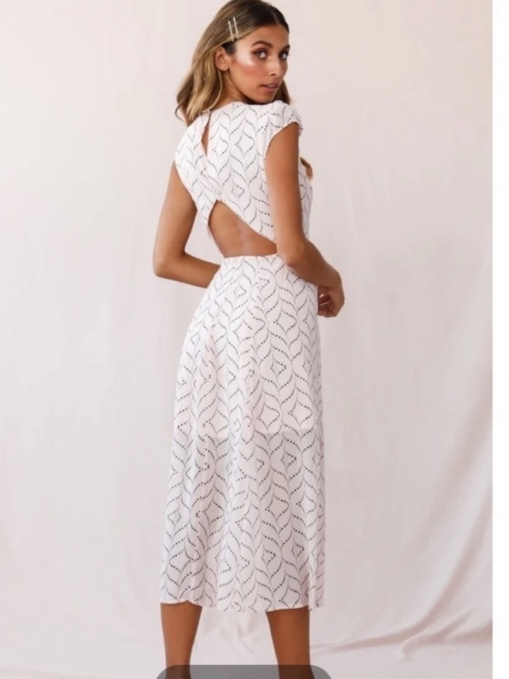 Hello Molly HERE COMES THE SUN BECKY CAP SLEEVE MIDI DRESS DOT PRINT BLUSH LARGE